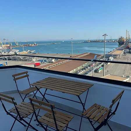 Rashel Marina View * Durrës